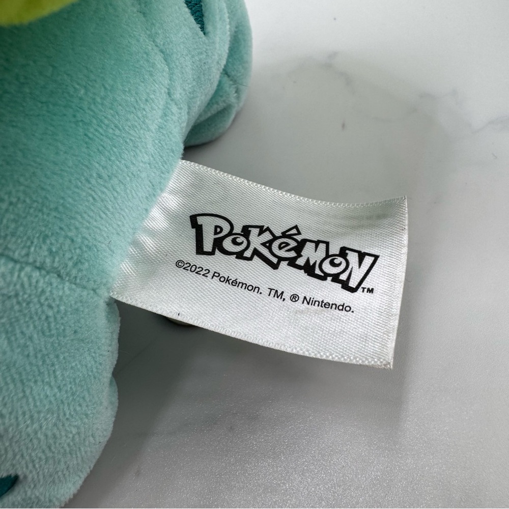 Pokemon 2022 Plush Bulbasaur Toy - Picture 7 of 7